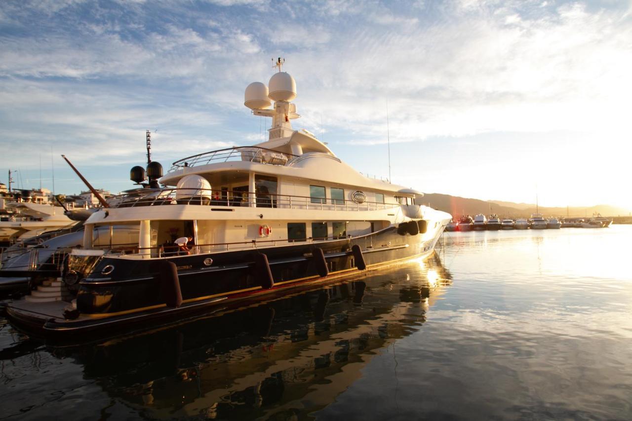 Marbella Banus Suites エクステリア 写真